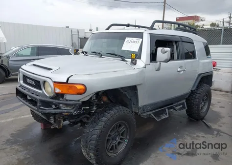 2007 Toyota Fj Cruiser from USA, damaged, VIN JTEBU11F670069061